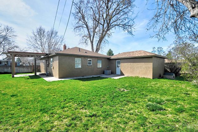 8014 W Holt St., Boise, ID 83704