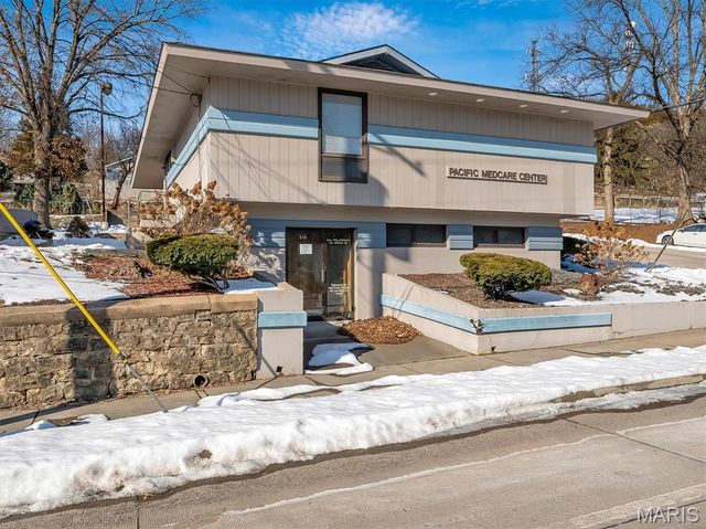 319 N 1st Street, Pacific, MO 63069