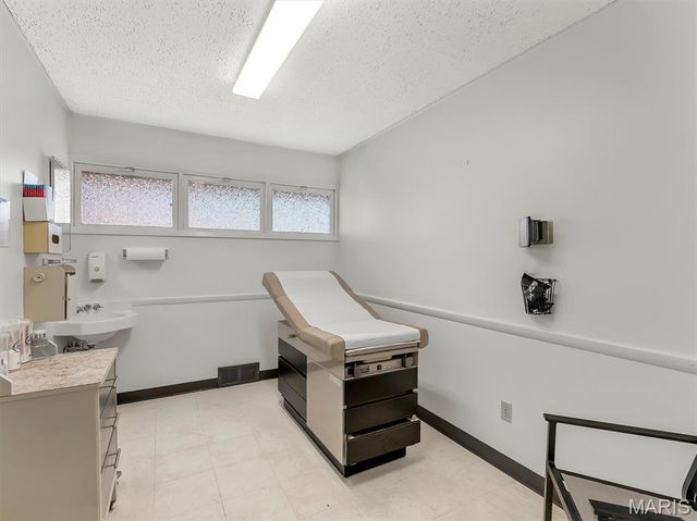 319 N 1st Street, Pacific, MO 63069