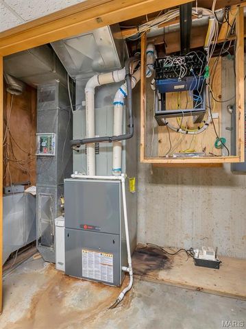 319 N 1st Street, Pacific, MO 63069