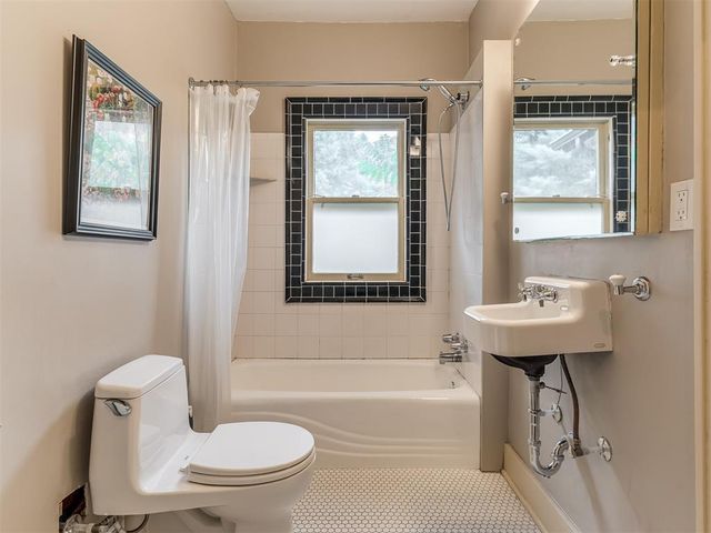 2421 19th Street, Oklahoma City, OK 73107