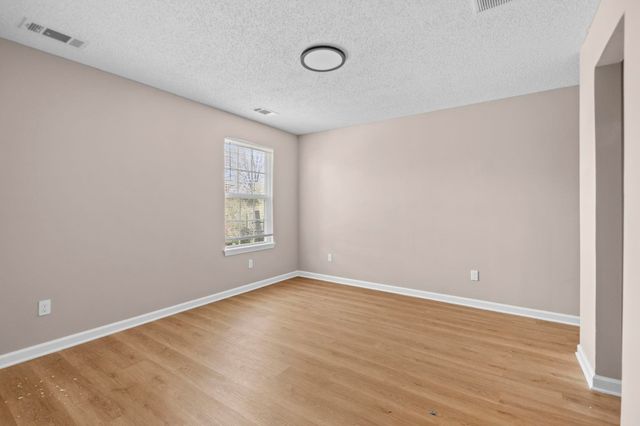 1628 CHERRY RD, Memphis, TN 38117