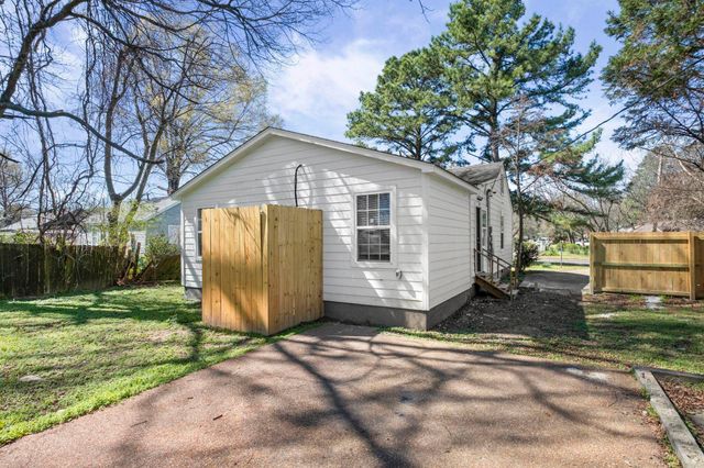 1628 CHERRY RD, Memphis, TN 38117