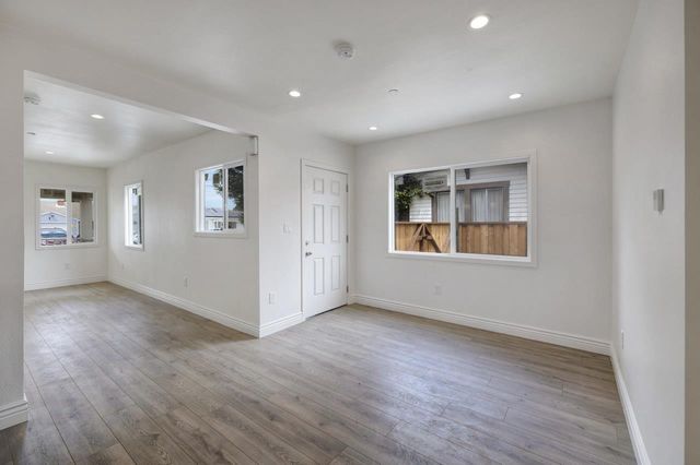 22842 Myrtle Street, Hayward, CA 94541