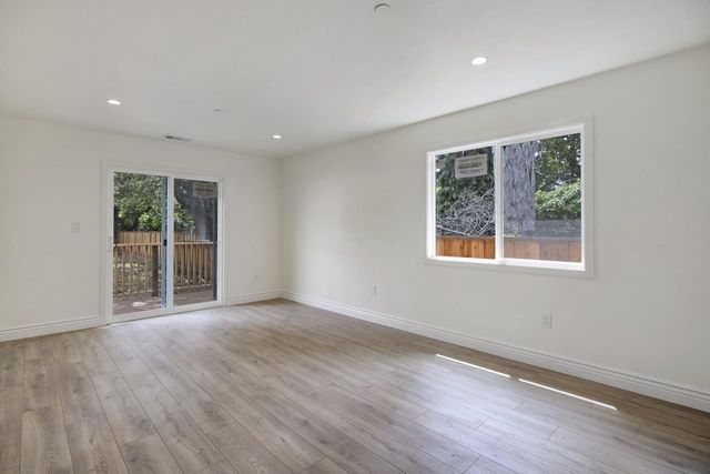 22842 Myrtle Street, Hayward, CA 94541
