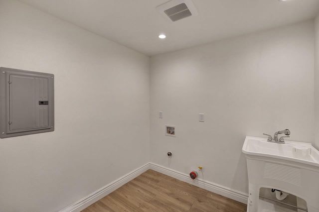 22842 Myrtle Street, Hayward, CA 94541