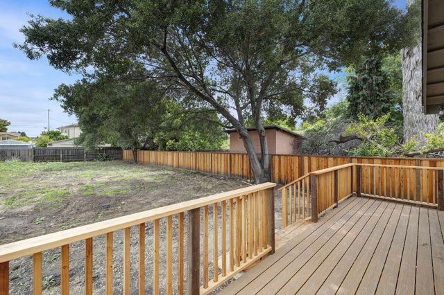22842 Myrtle Street, Hayward, CA 94541