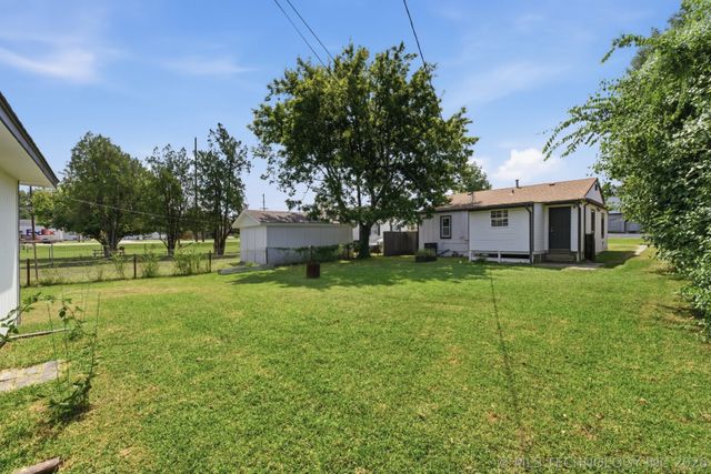 4821 E Latimer Street, Tulsa, OK 74115