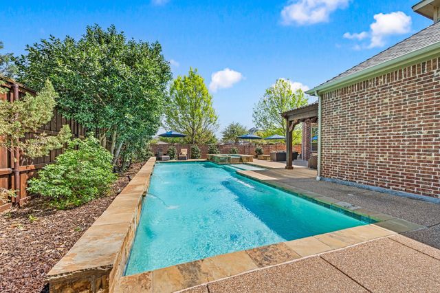 2431 Rosebury Lane, Trophy Club, TX 76262