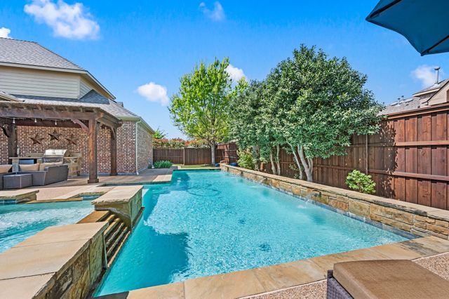 2431 Rosebury Lane, Trophy Club, TX 76262