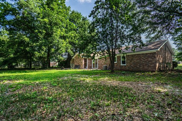 4 New Market Court, Columbus, GA 31907