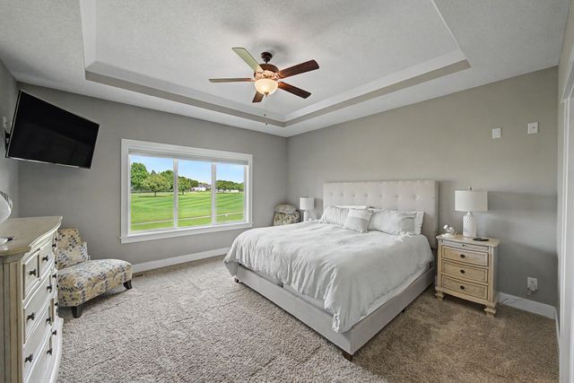 4002 NE Bellagio Circle, Ankeny, IA 50021