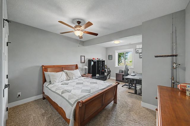 4002 NE Bellagio Circle, Ankeny, IA 50021