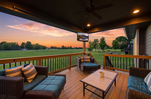 4002 NE Bellagio Circle, Ankeny, IA 50021