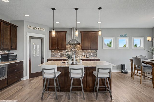 4002 NE Bellagio Circle, Ankeny, IA 50021