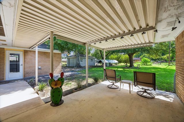 12511 Britt Road, Pearland, TX 77584