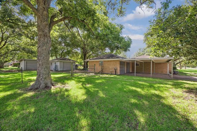 12511 Britt Road, Pearland, TX 77584