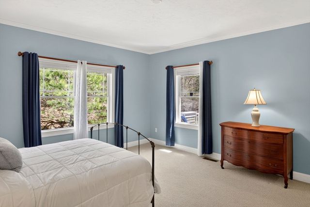 17 Shetland 17, Plymouth, MA 02360