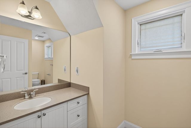17 Shetland 17, Plymouth, MA 02360