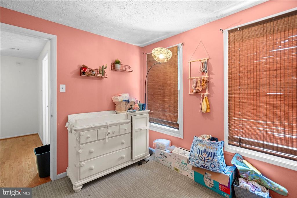 Image 22 of property listing at 2 TOPWOOD CT, Parkville, MD 21234