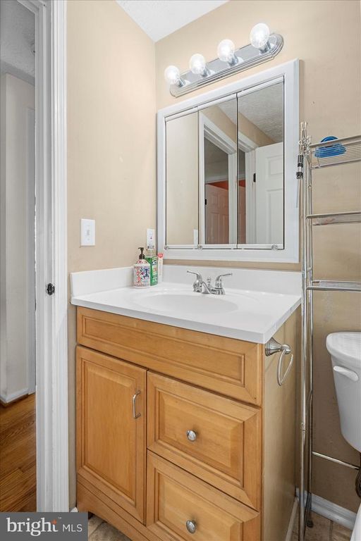Image 27 of property listing at 2 TOPWOOD CT, Parkville, MD 21234