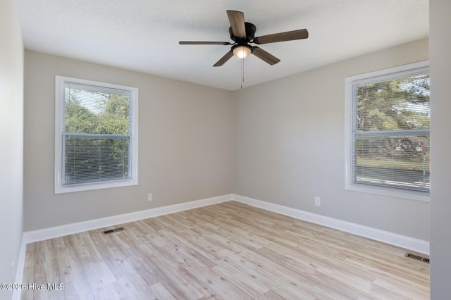 1002 Able Street, Elizabethtown, NC 28337