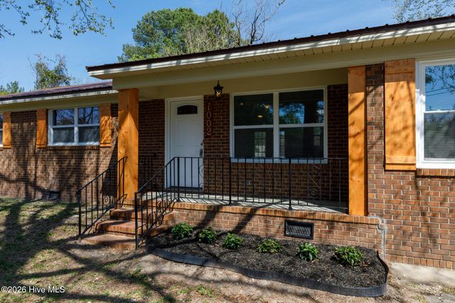 1002 Able Street, Elizabethtown, NC 28337