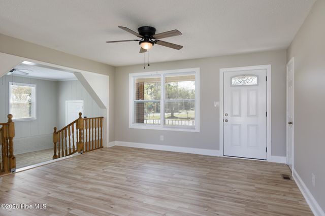 1002 Able Street, Elizabethtown, NC 28337