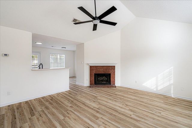 6864 LAGRANGE HILL RD, Cordova, TN 38018