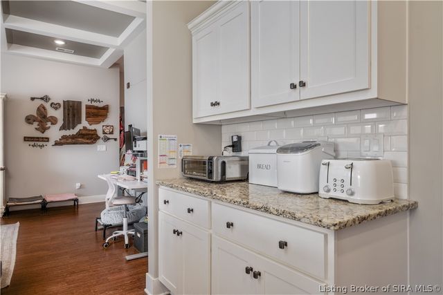 2048 Mary Ella Drive, Georgetown, IN 47122
