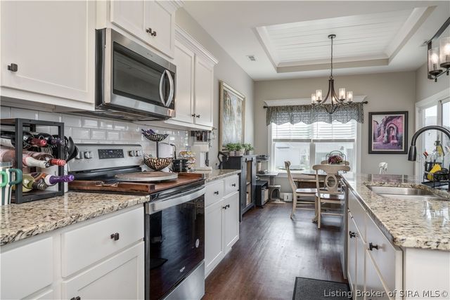 2048 Mary Ella Drive, Georgetown, IN 47122