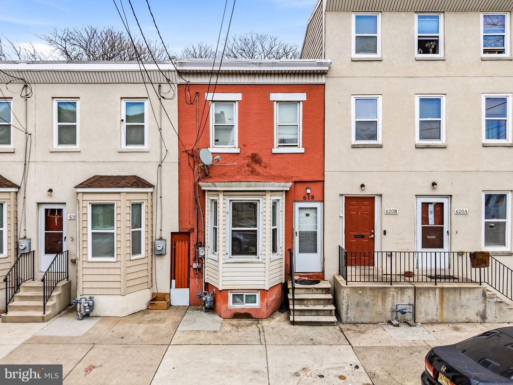 618 WEST ST, Camden, NJ 08103