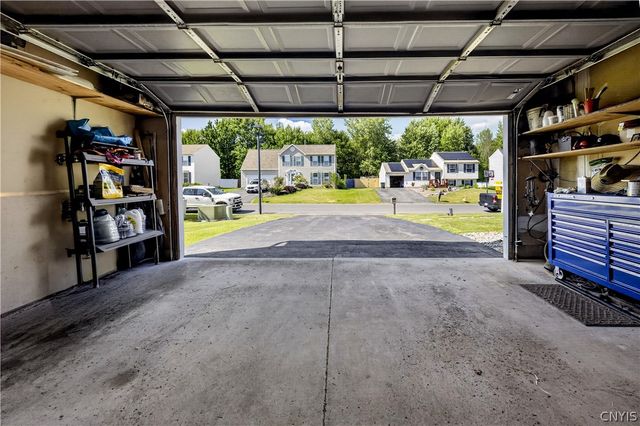 5732 Boulia Drive, Clay, NY 13041