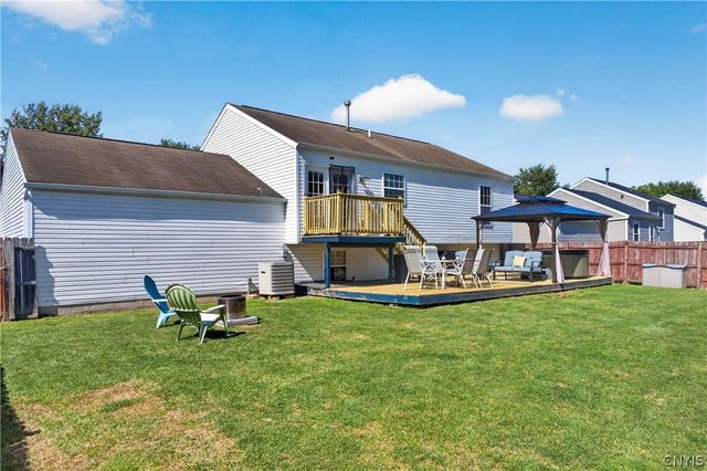 5732 Boulia Drive, Clay, NY 13041