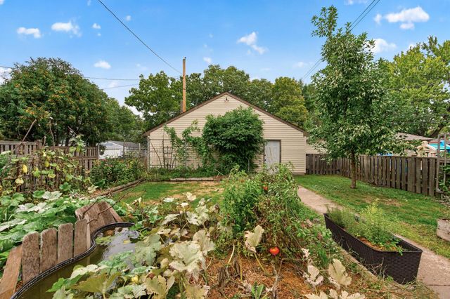 1729 Minnehaha Avenue W, Saint Paul, MN 55104
