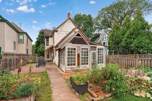 1729 Minnehaha Avenue W, Saint Paul, MN 55104