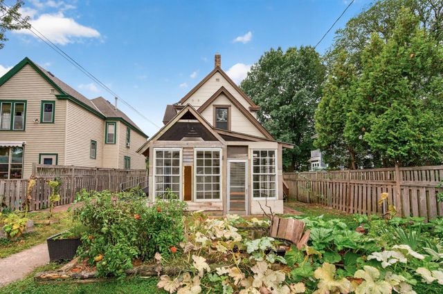 1729 Minnehaha Avenue W, Saint Paul, MN 55104