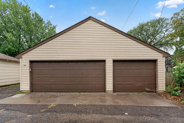 1729 Minnehaha Avenue W, Saint Paul, MN 55104