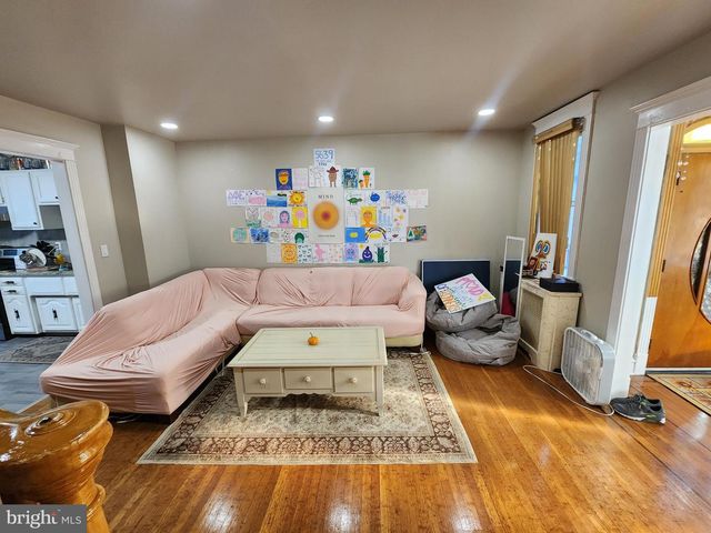 5639 N UBER ST, Philadelphia, PA 19141