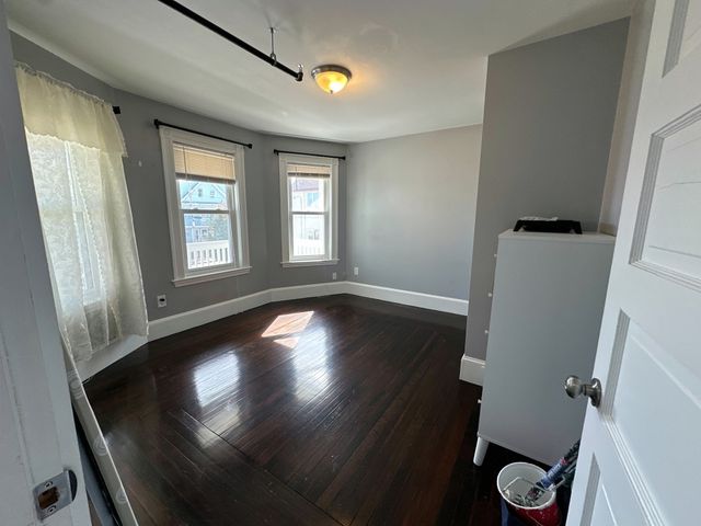 62 Lynn St, Everett, MA 02149