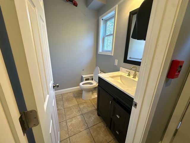62 Lynn St, Everett, MA 02149