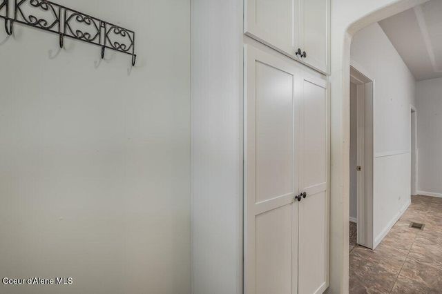 1515 N 6th ST, Coeur D'alene, ID 83814