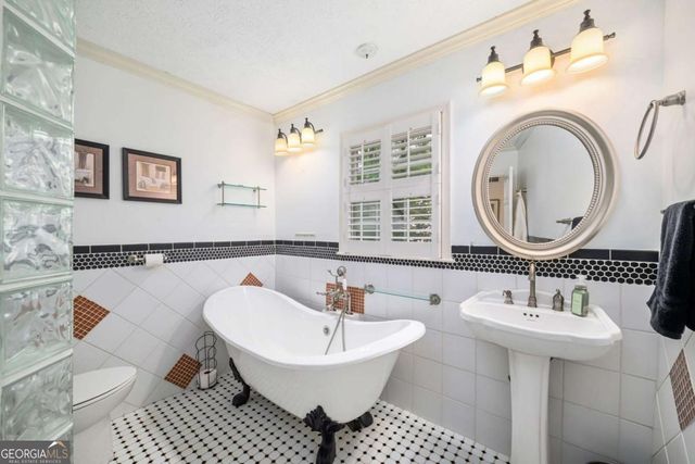 3851 Meadow Lane, Marietta, GA 30062