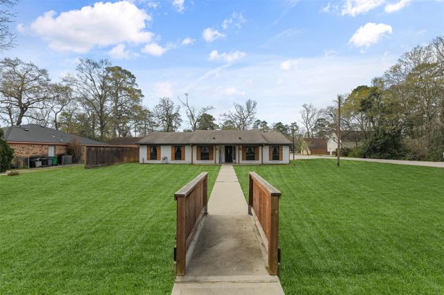 3319 Shadowcrest Lane, Spring, TX 77380