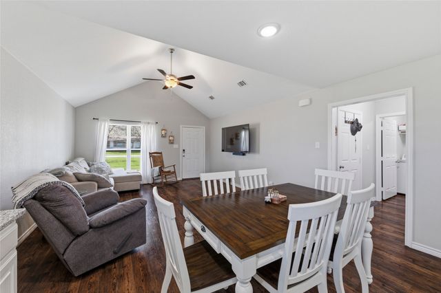 300 W Main Street, Itasca, TX 76055