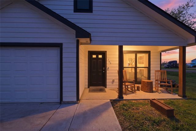 300 W Main Street, Itasca, TX 76055