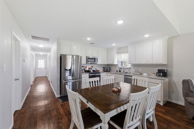 300 W Main Street, Itasca, TX 76055