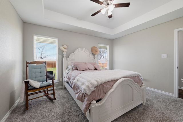 300 W Main Street, Itasca, TX 76055