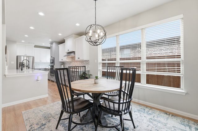 8313 Primrose Trail, Lantana, TX 76226