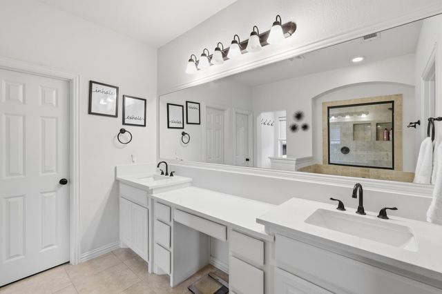 8313 Primrose Trail, Lantana, TX 76226